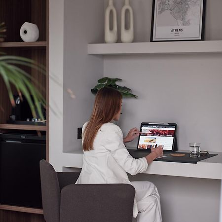 Bond Smart Living Suites 아테네 외부 사진