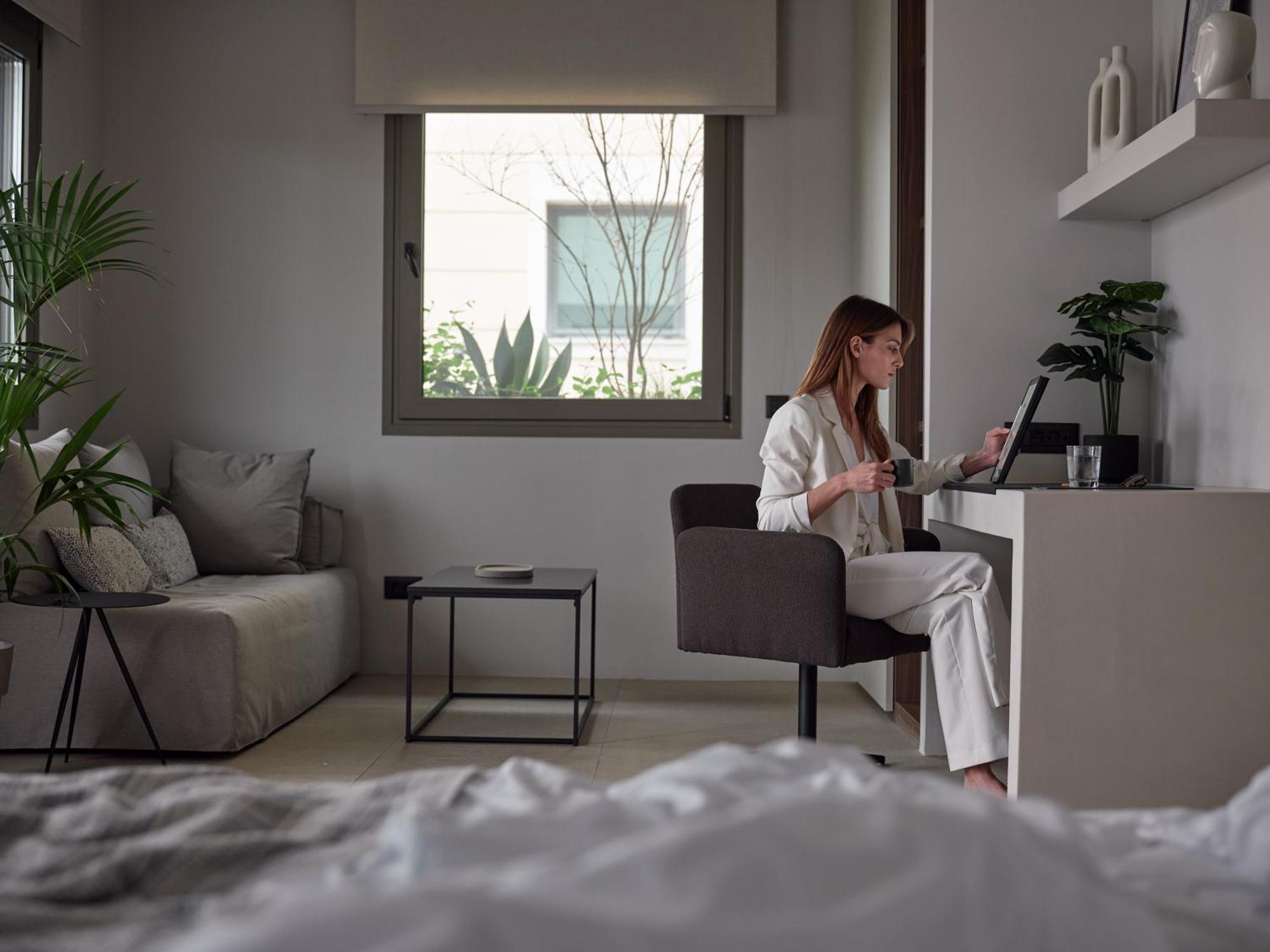 Bond Smart Living Suites 아테네 외부 사진